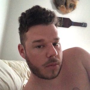 Meet your Posher, Derick